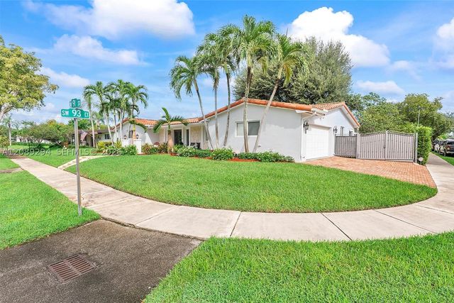 9355 SW 91st St, Miami, FL 33176