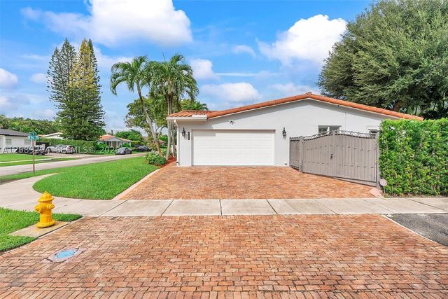 9355 SW 91st St, Miami, FL 33176
