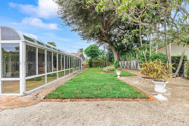 9355 SW 91st St, Miami, FL 33176