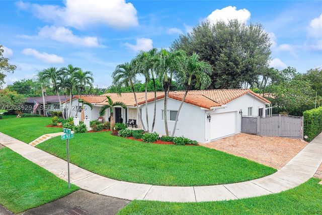 9355 SW 91st St, Miami, FL 33176
