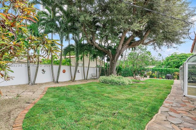 9355 SW 91st St, Miami, FL 33176