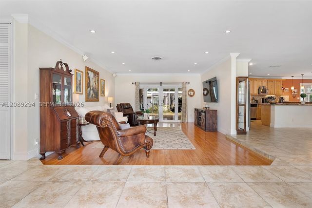 9355 SW 91st St, Miami, FL 33176