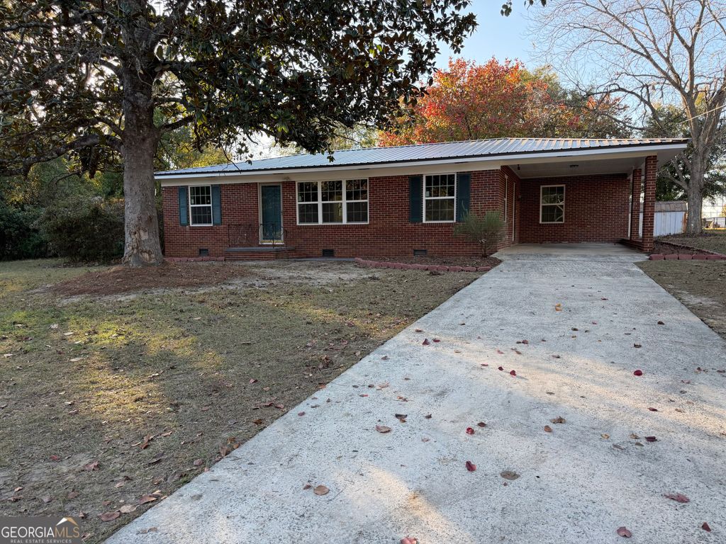 116 Country Club Road, Dublin, GA 31021