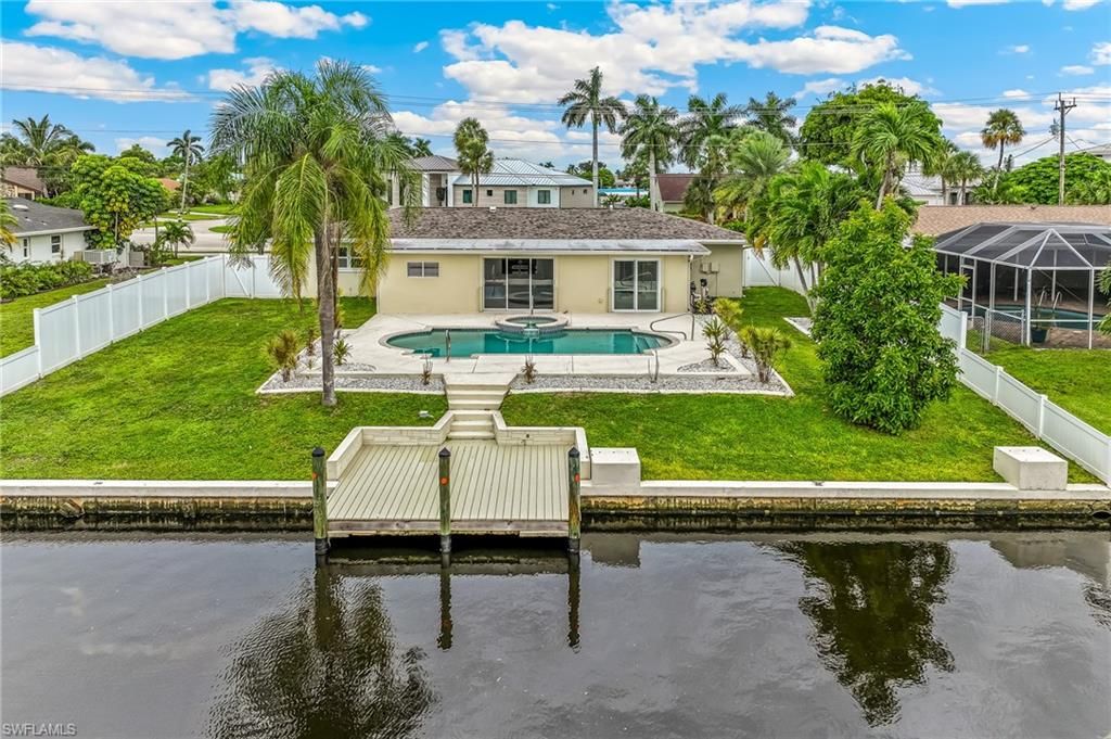 Image 32 of property listing at 5031 Pelican BLVD, Cape Coral, FL 33914