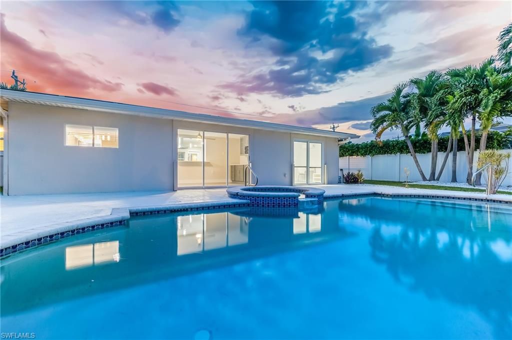 Image 34 of property listing at 5031 Pelican BLVD, Cape Coral, FL 33914