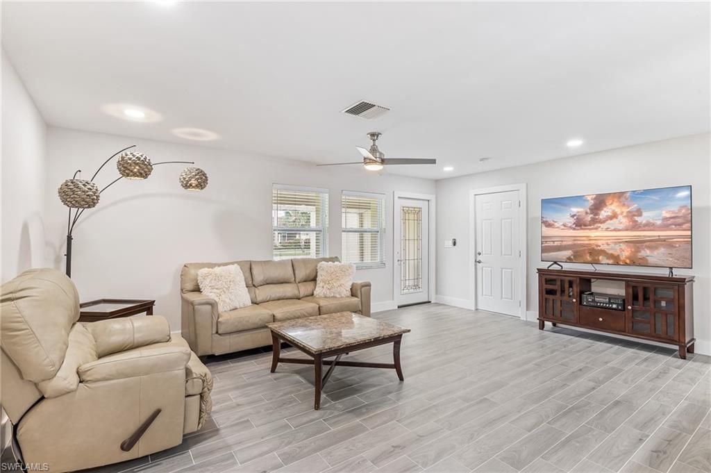 Image 8 of property listing at 5031 Pelican BLVD, Cape Coral, FL 33914