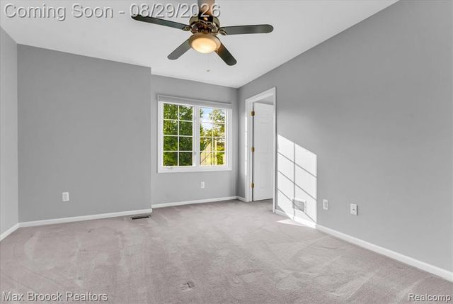 54937 Winter Court, Shelby Twp, MI 48316