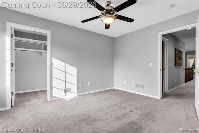 54937 Winter Court, Shelby Twp, MI 48316
