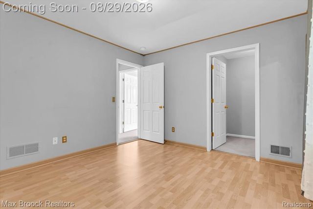 54937 Winter Court, Shelby Twp, MI 48316