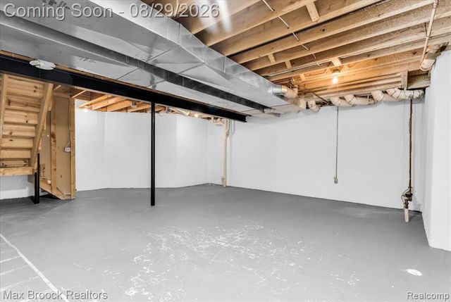 54937 Winter Court, Shelby Twp, MI 48316