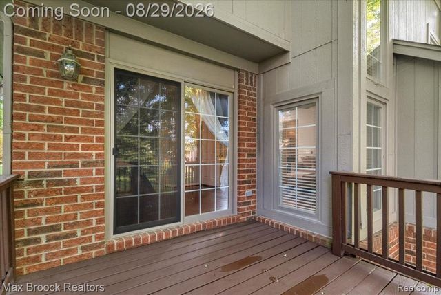 54937 Winter Court, Shelby Twp, MI 48316