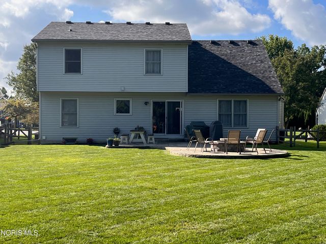 6858 Wexford Hill Lane, Holland, OH 43528