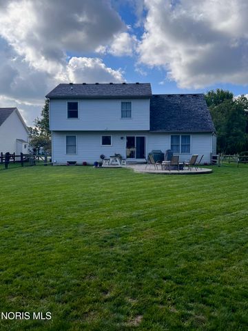 6858 Wexford Hill Lane, Holland, OH 43528