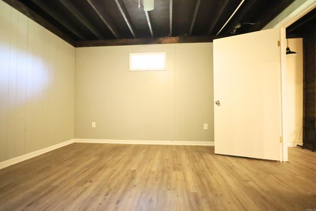 2700 Spring Valley Drive, Jonesboro, AR 72404