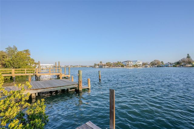 407 20TH AVENUE, Indian Rocks Beach, FL 33785