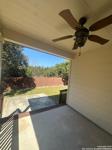 10811 Yaupon Holly, Helotes, TX 78023