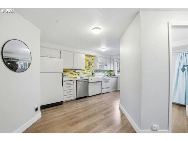 12452 Se 110TH Ct 117, Clackamas, OR 97015