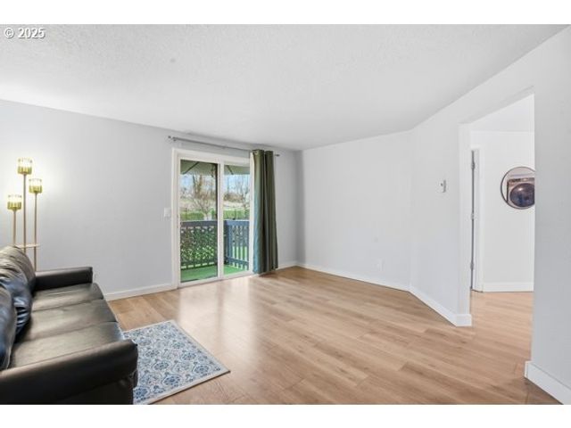 12452 Se 110TH Ct 117, Clackamas, OR 97015