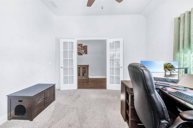 402 Shirley Drive, Alvarado, TX 76009