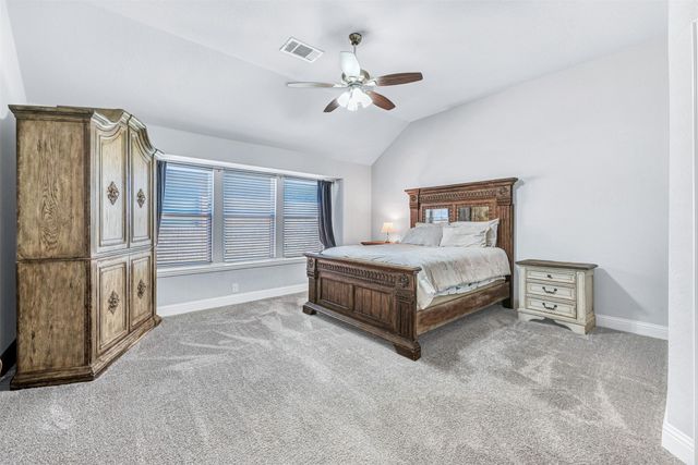 402 Shirley Drive, Alvarado, TX 76009