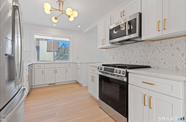 133 Bannock Lane B, Stratford, CT 06614