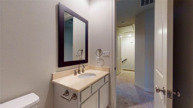 1708 Upland Lakes, Houston, TX 77043