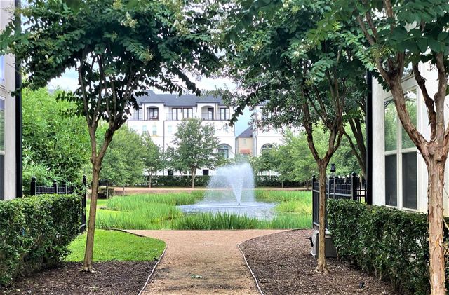 1708 Upland Lakes, Houston, TX 77043