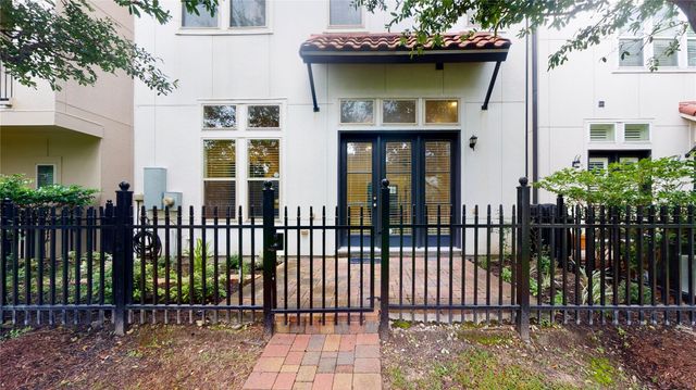 1708 Upland Lakes, Houston, TX 77043