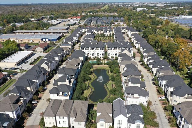 1708 Upland Lakes, Houston, TX 77043