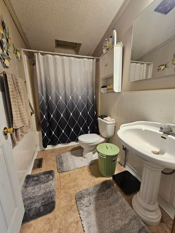 21760 Walnut Road, Wheatland, MO 65779