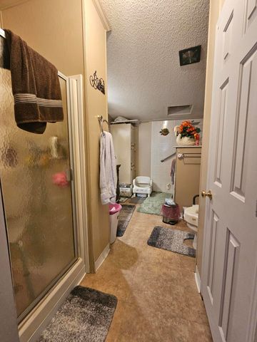 21760 Walnut Road, Wheatland, MO 65779