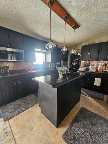 21760 Walnut Road, Wheatland, MO 65779