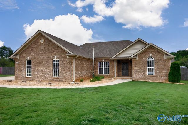 233 Bonaire Drive, Huntsville, AL 35811