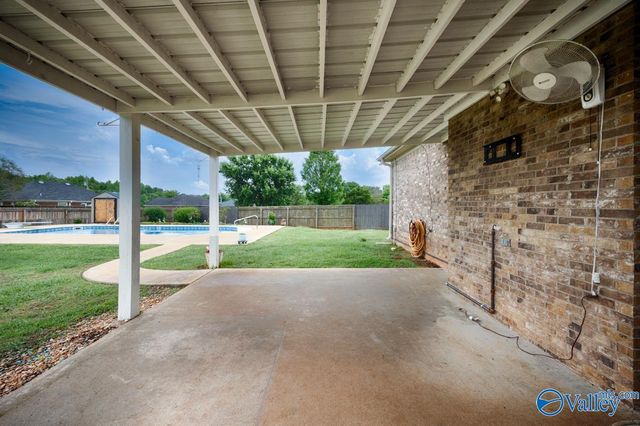 233 Bonaire Drive, Huntsville, AL 35811