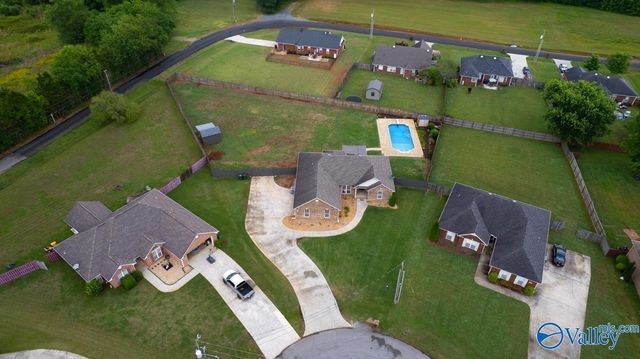 233 Bonaire Drive, Huntsville, AL 35811