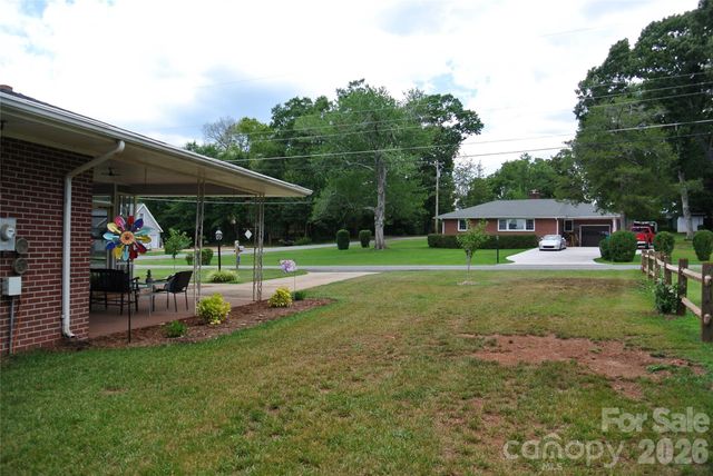 106 Freeman Street, Rutherfordton, NC 28139