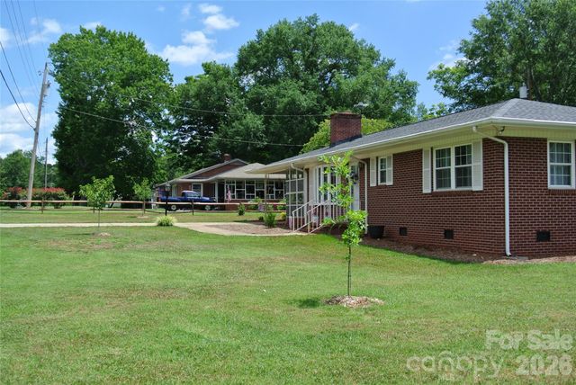 106 Freeman Street, Rutherfordton, NC 28139