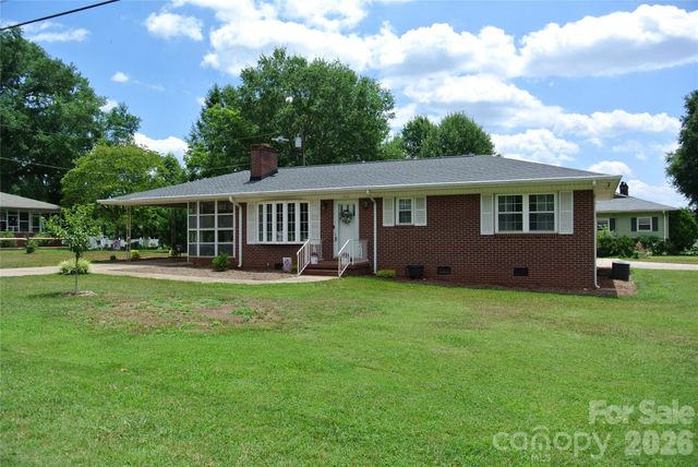 106 Freeman Street, Rutherfordton, NC 28139