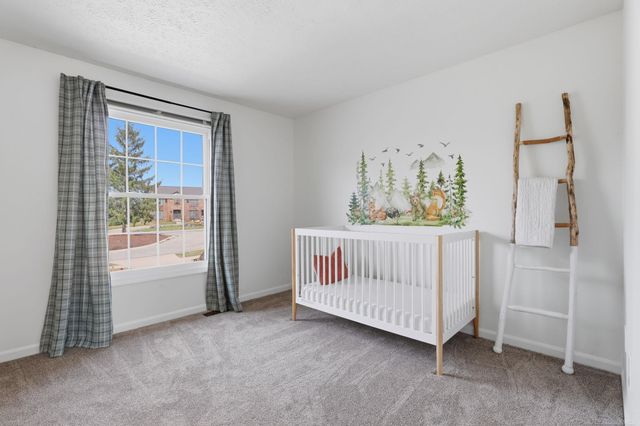 495 Lakes Edge Drive, Oxford, MI 48371