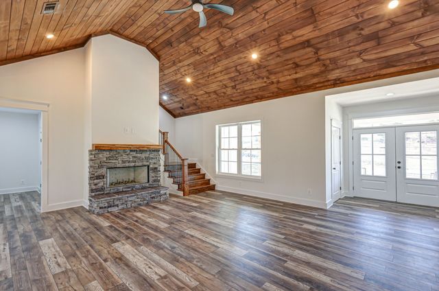 8301 Hartsville Pike, SE, Lebanon, TN 37087