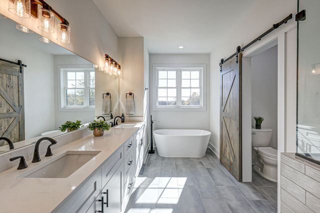 8301 Hartsville Pike, SE, Lebanon, TN 37087