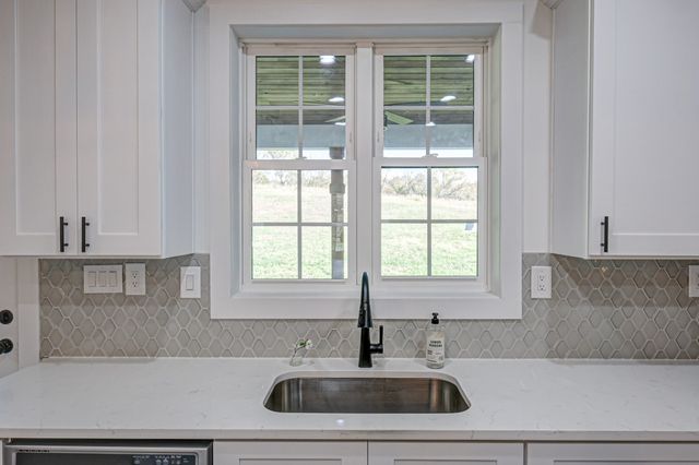 8301 Hartsville Pike, SE, Lebanon, TN 37087