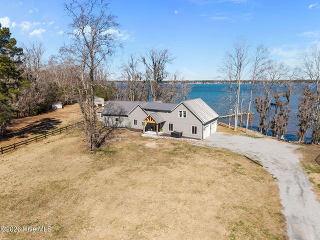 397 Friedman Drive, Blounts Creek, NC 27814