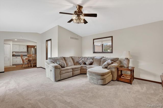 7336 Mustang Drive, Clarkston, MI 48346