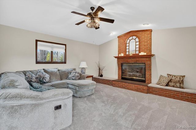 7336 Mustang Drive, Clarkston, MI 48346