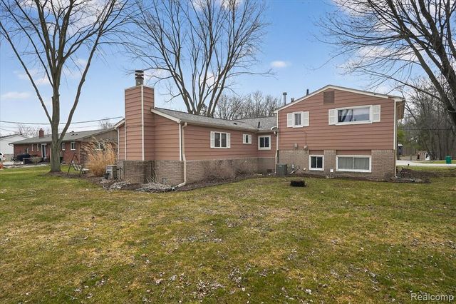 7336 Mustang Drive, Clarkston, MI 48346