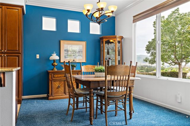 8807 Cuyamaca, Corona, CA 92883