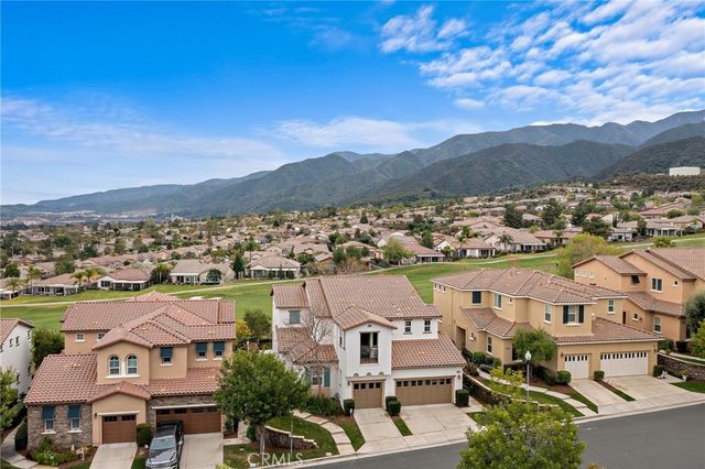 8807 Cuyamaca, Corona, CA 92883