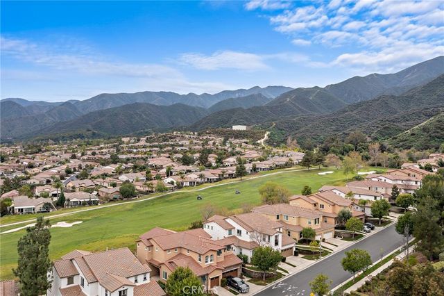 8807 Cuyamaca, Corona, CA 92883