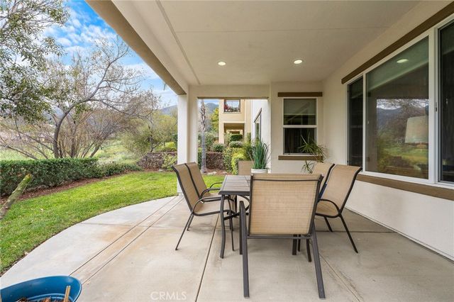 8807 Cuyamaca, Corona, CA 92883